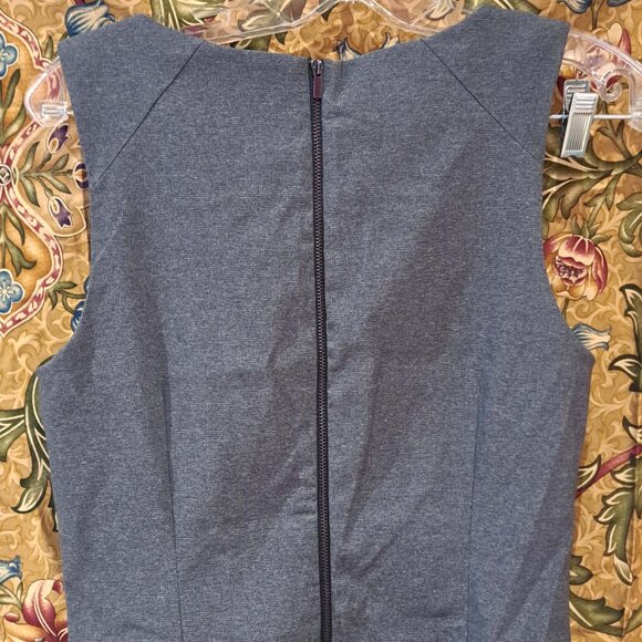 Grey sleeveless long dress with zipper in back - Picture 10 of 15